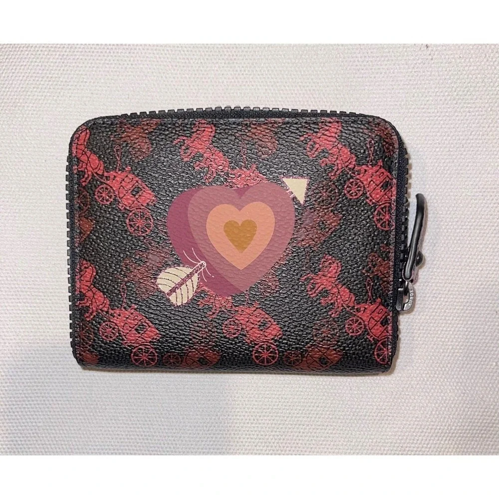 COACH Small Zip Around Wallet With Horse And Carriage Print And Heart NWT